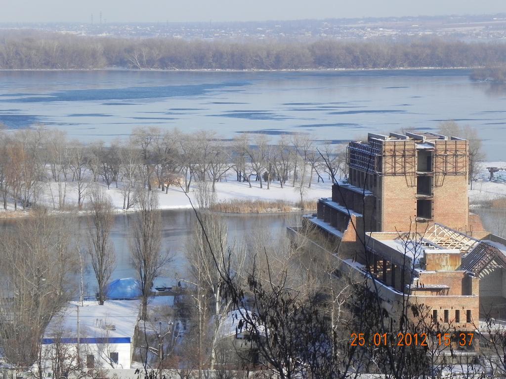 Hotel Rassvet Dnipro Exterior foto
