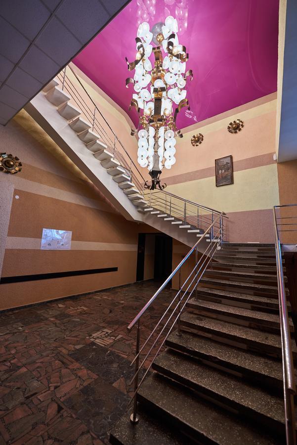 Hotel Rassvet Dnipro Exterior foto
