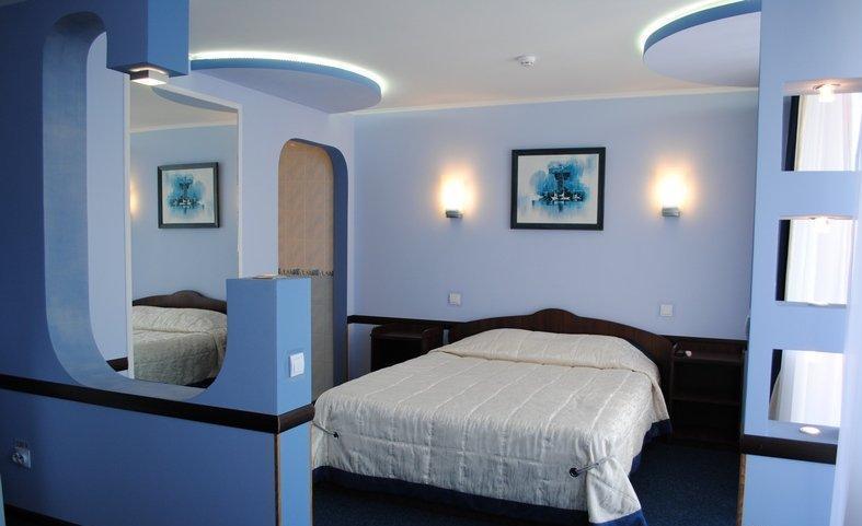 Hotel Rassvet Dnipro Zimmer foto